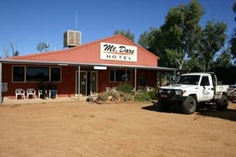 Mt Dare Hotel, Witjira, SA – Country Pub Camping