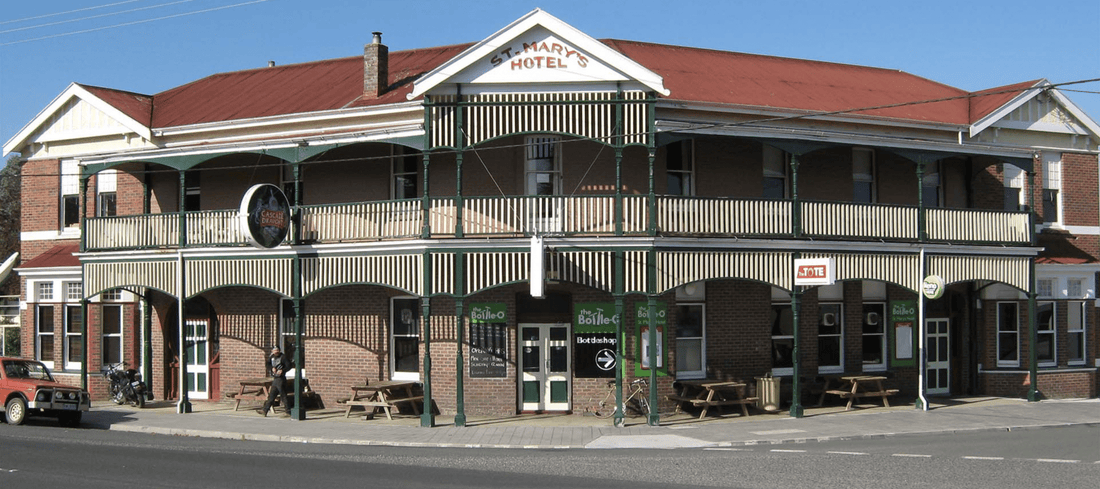 St Marys Hotel &amp; St Marys Sports Centre, St Marys, Tas