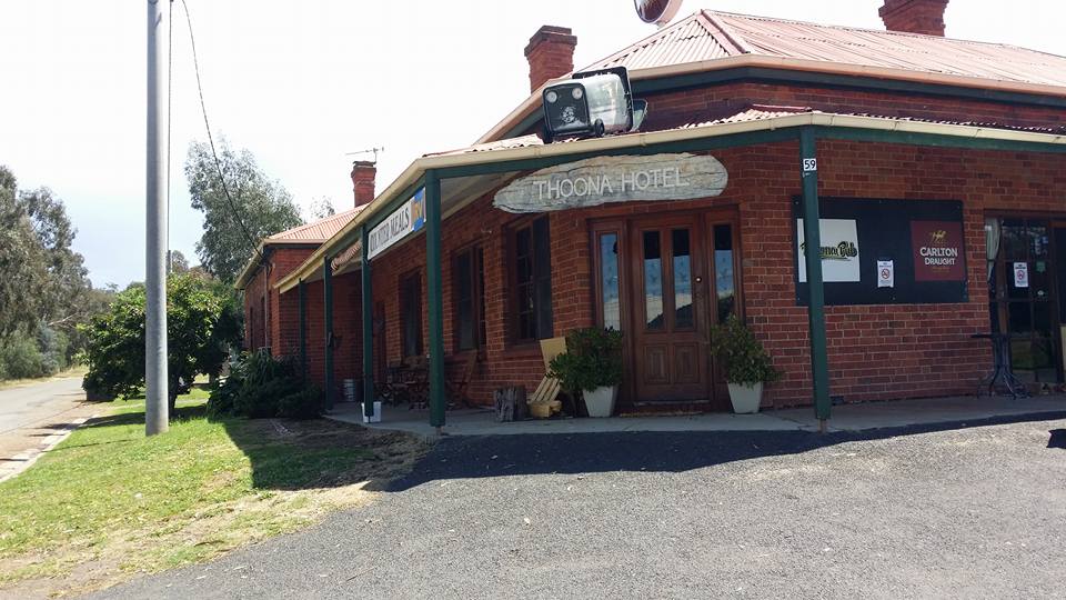 Thoona Pub, Sargeant Street, Thoona, Victoria – Country Pub Camping