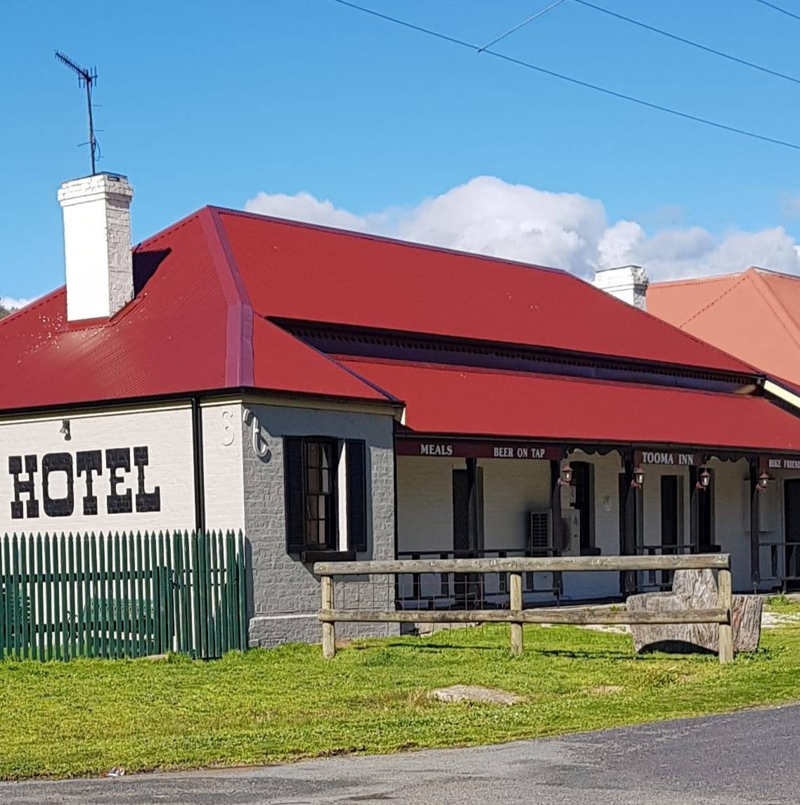 Tooma Inn, Tooma, NSW – Country Pub Camping