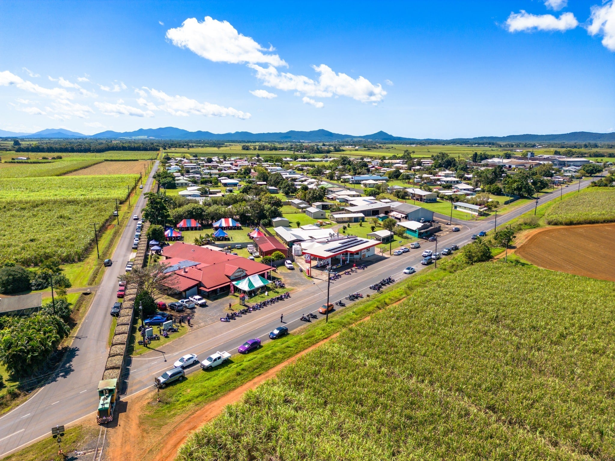 Currajah Hotel, Wangan Qld – Country Pub Camping